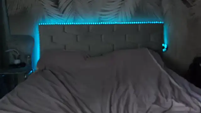 uliastar - Uliastar's free webcam - UK Sex Cams