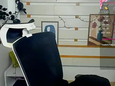Josephine_Kiss webcam
