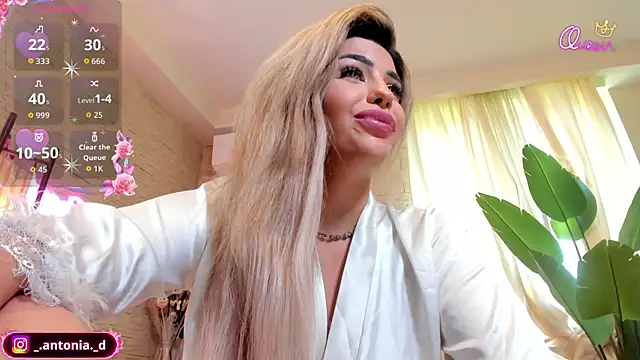 Bella_Posh webcam