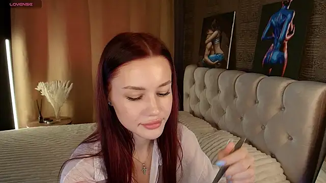 Aria_Mila webcam