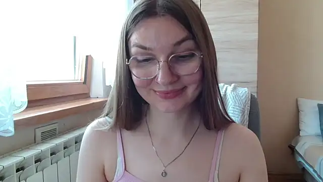 LooveELLYx webcam