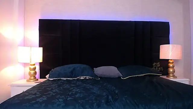 SkylerBigxxx webcam