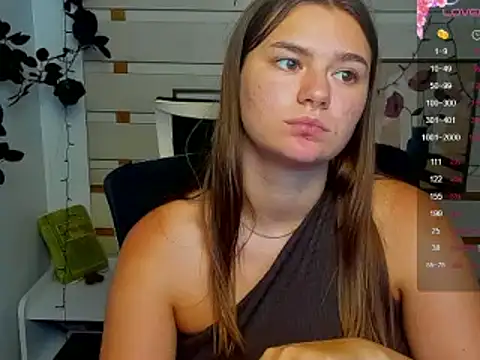 Josephine_Kiss webcam
