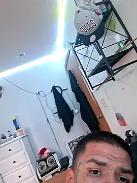 TopOfTheMap live sex cam