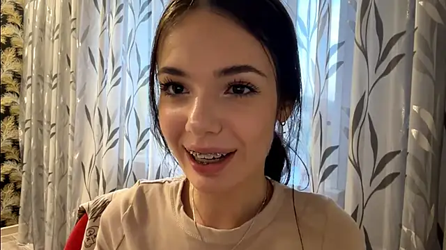 LivianDivorce webcam