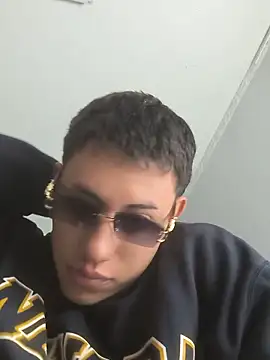 thiagoo_vega - Thiagoo_Vega's free webcam - UK Sex Cams