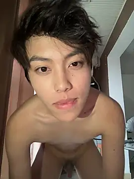 ethan7063 (M twink) - 买双鞋