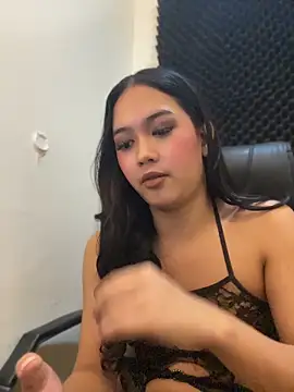 sexyasiancock_yllana webcam