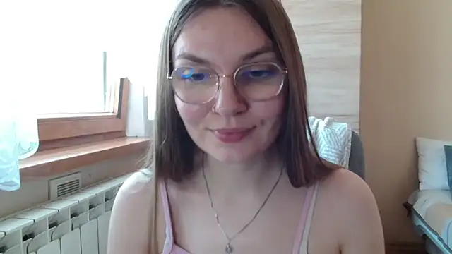 LooveELLYx webcam