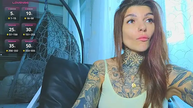 tattooedBabyy webcam