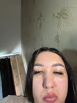 Naughtbaby_2025 webcam