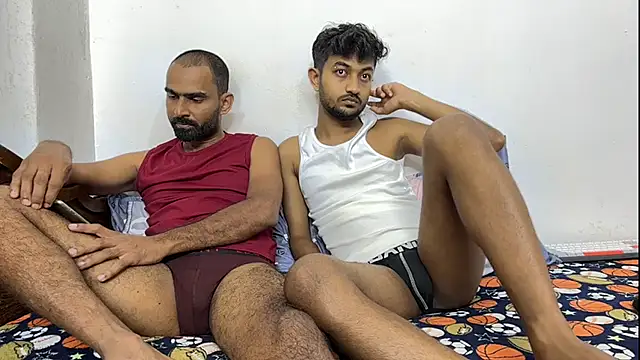 DesiDaddyandSon webcam