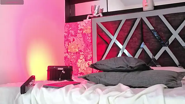 cami_doll_ webcam