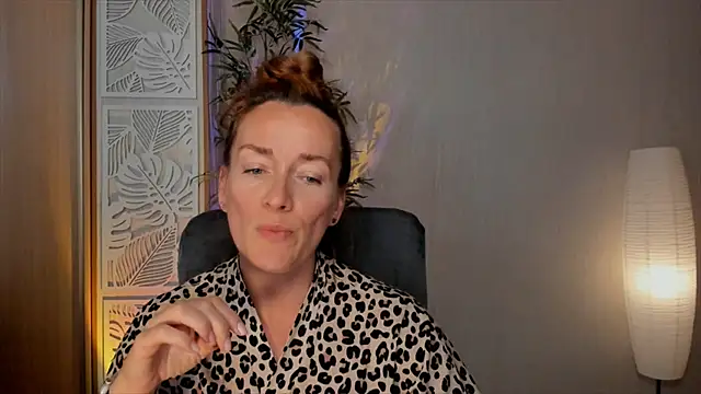RebeccaMartinez webcam