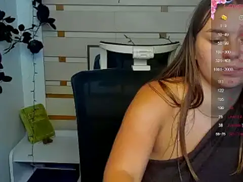 Josephine_Kiss webcam