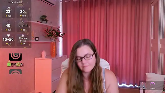KellyKleine webcam