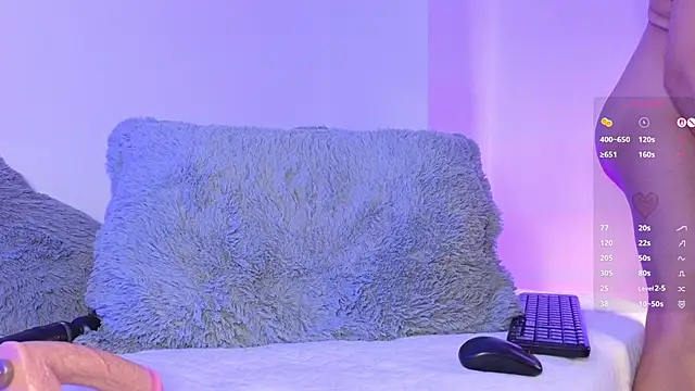 naty_saenz webcam