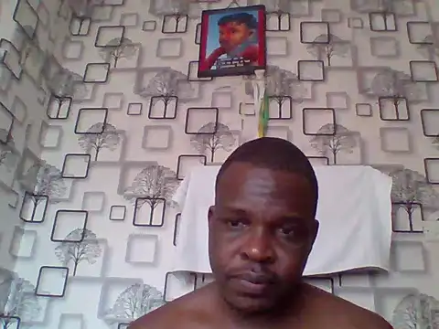 Chumba_001 live cam on StripChat