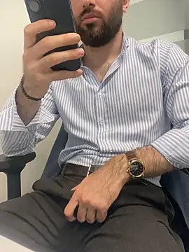 speddy34 (M young) - Show dick