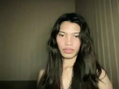 Yourgoddess_jayve webcam