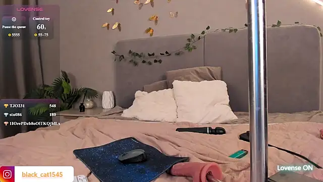 kittyhardfucks webcam