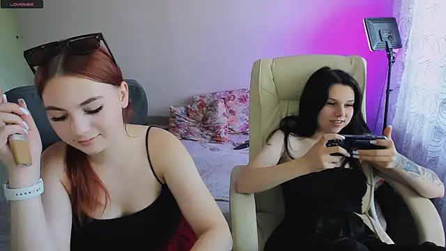 Adelina_xxx webcam