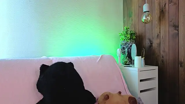 PearlieGarufi webcam