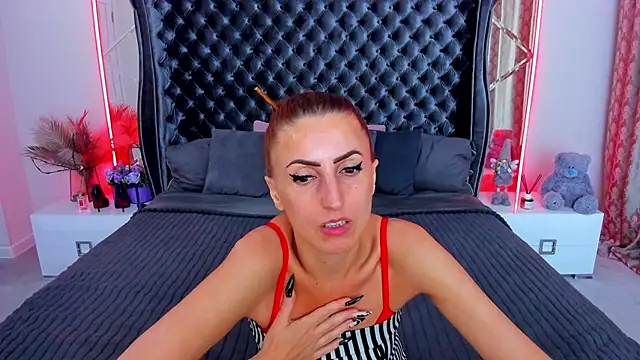 Rebecca_Diamond webcam