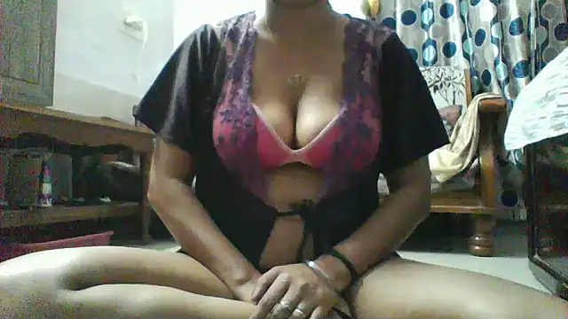 shalini_fire webcam