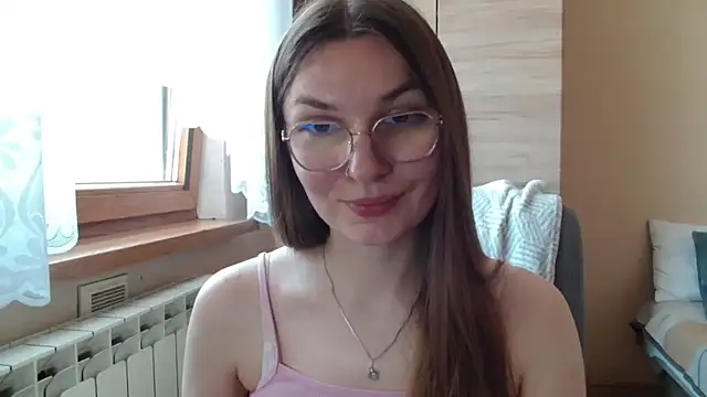 LooveELLYx webcam