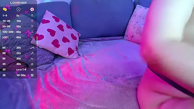 IvyLebelly webcam