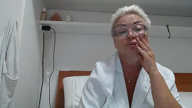 LindaL webcam