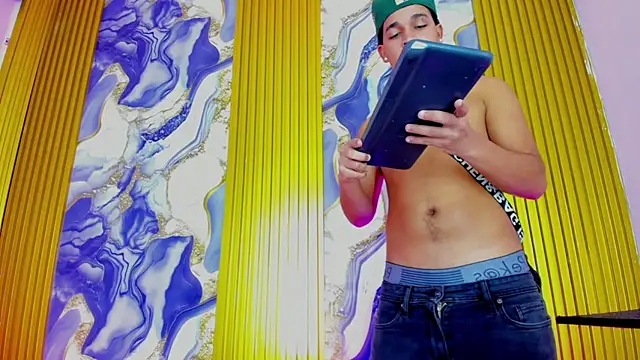 Alisson_Santiel webcam
