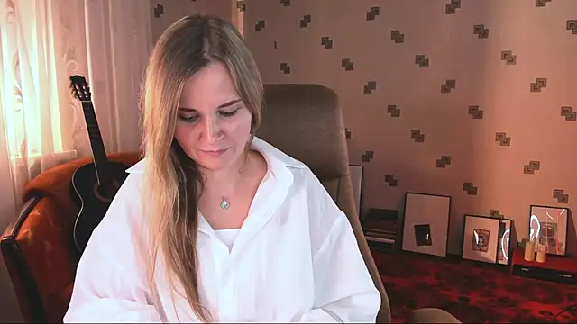 MiaSparkes webcam