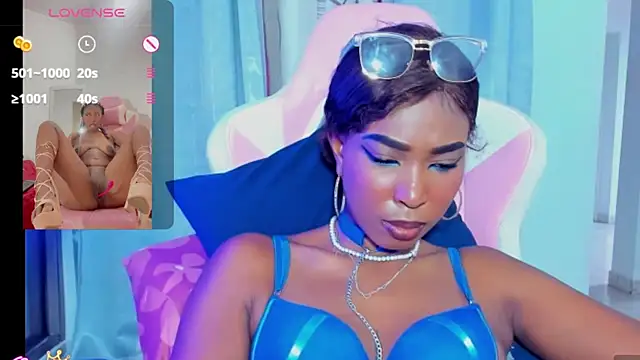myblackdoope webcam