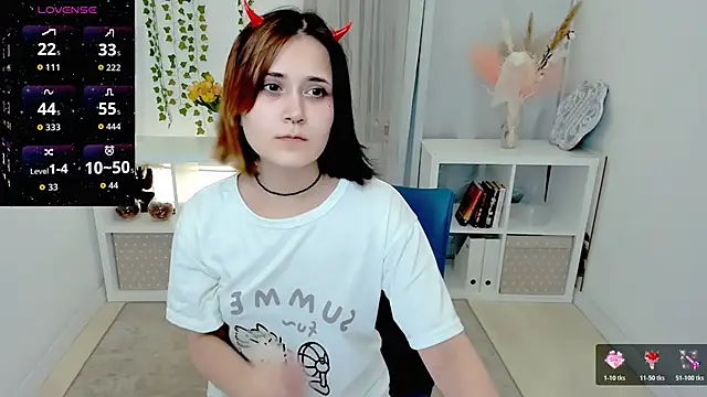 Alexa_Lexi_ webcam