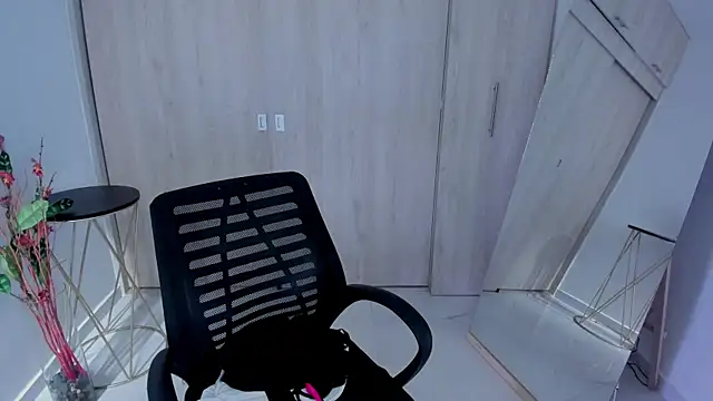 Adele_Sweett webcam