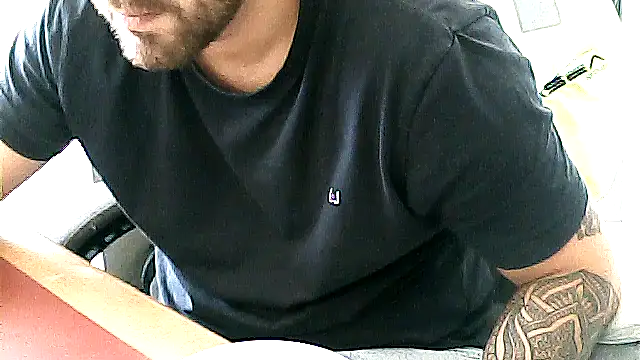 Boysexy98 webcam