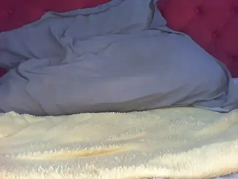 TheSweetBerry webcam