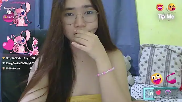 HornyAsian4uxx webcam