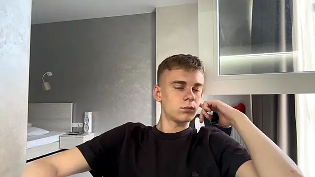 solofury (M twink) - Buy car