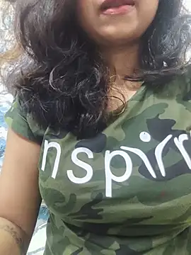 _DesigirlRoshni live cam on StripChat