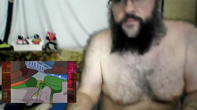 BriTheTopBear live cam on StripChat