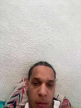 lenonxxxl live cam on StripChat