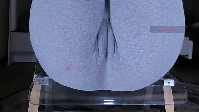 Cameltoe_squirt_inPants webcam