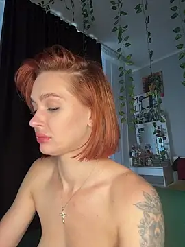 LittleFox___ webcam