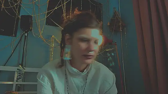 VivienDarkbloom webcam