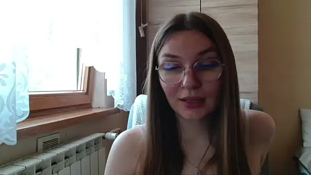 LooveELLYx webcam