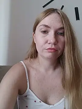 KisaVixen webcam
