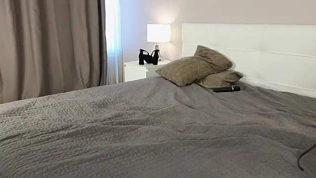 DanikaGudinas webcam